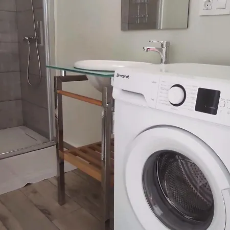 Carrillo 4 Atico شقة